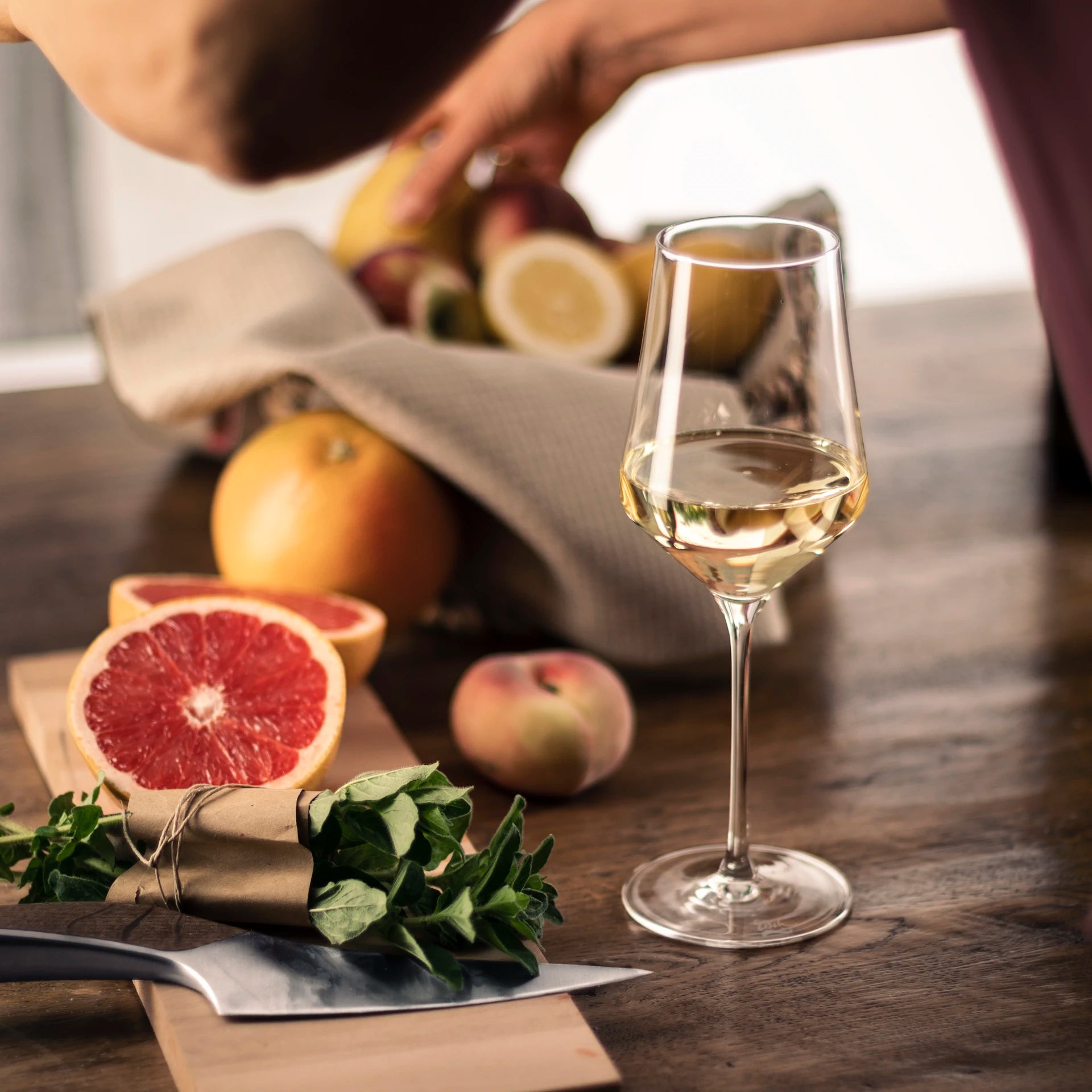 Eisch Weißweinglas Sky SENSISPLUS - 4 Stück im Geschenkkarton 518/3 Stilleben
