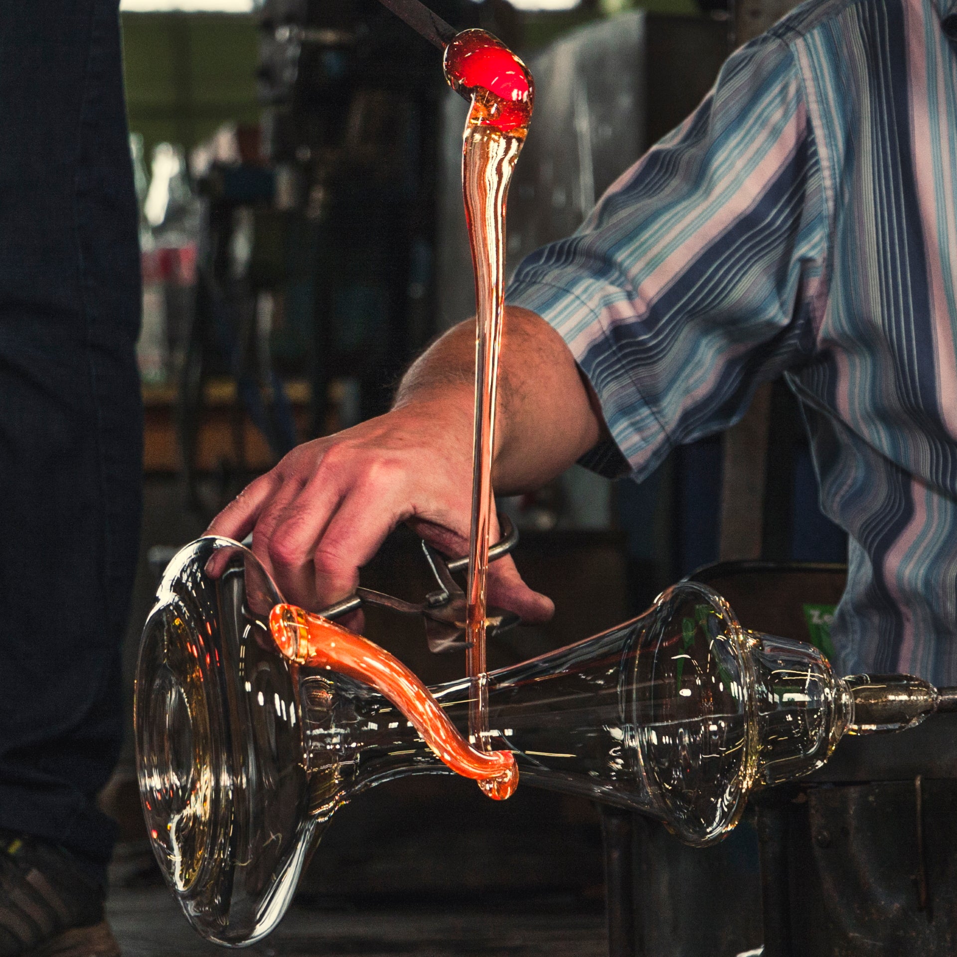 Eisch Dekantierkaraffe 0,75 l No Drop Effekt mit Henkel im Geschenkkarton 704/1,5