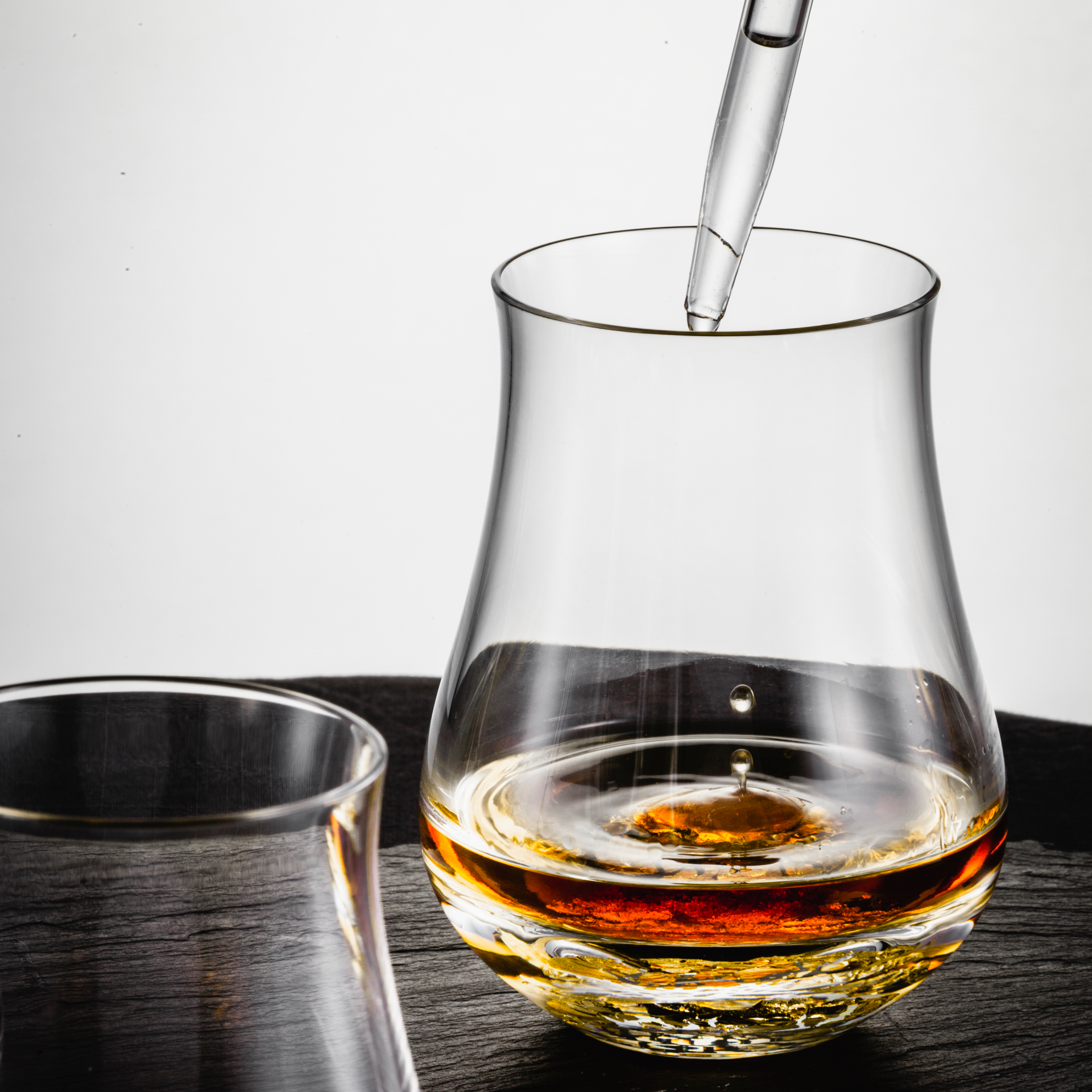 Eisch Whisky Pipette Gentleman gold im Geschenkkarton 999/2