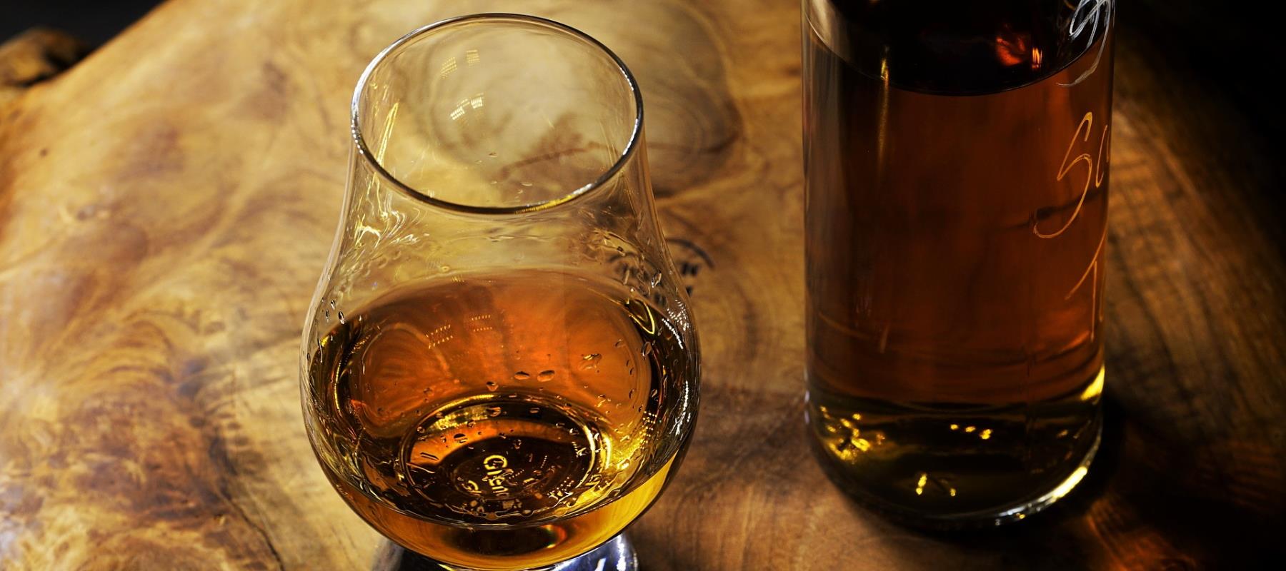 Aberfeldy Whisky (UK) von der schottischen Destillerie aus den Highlands