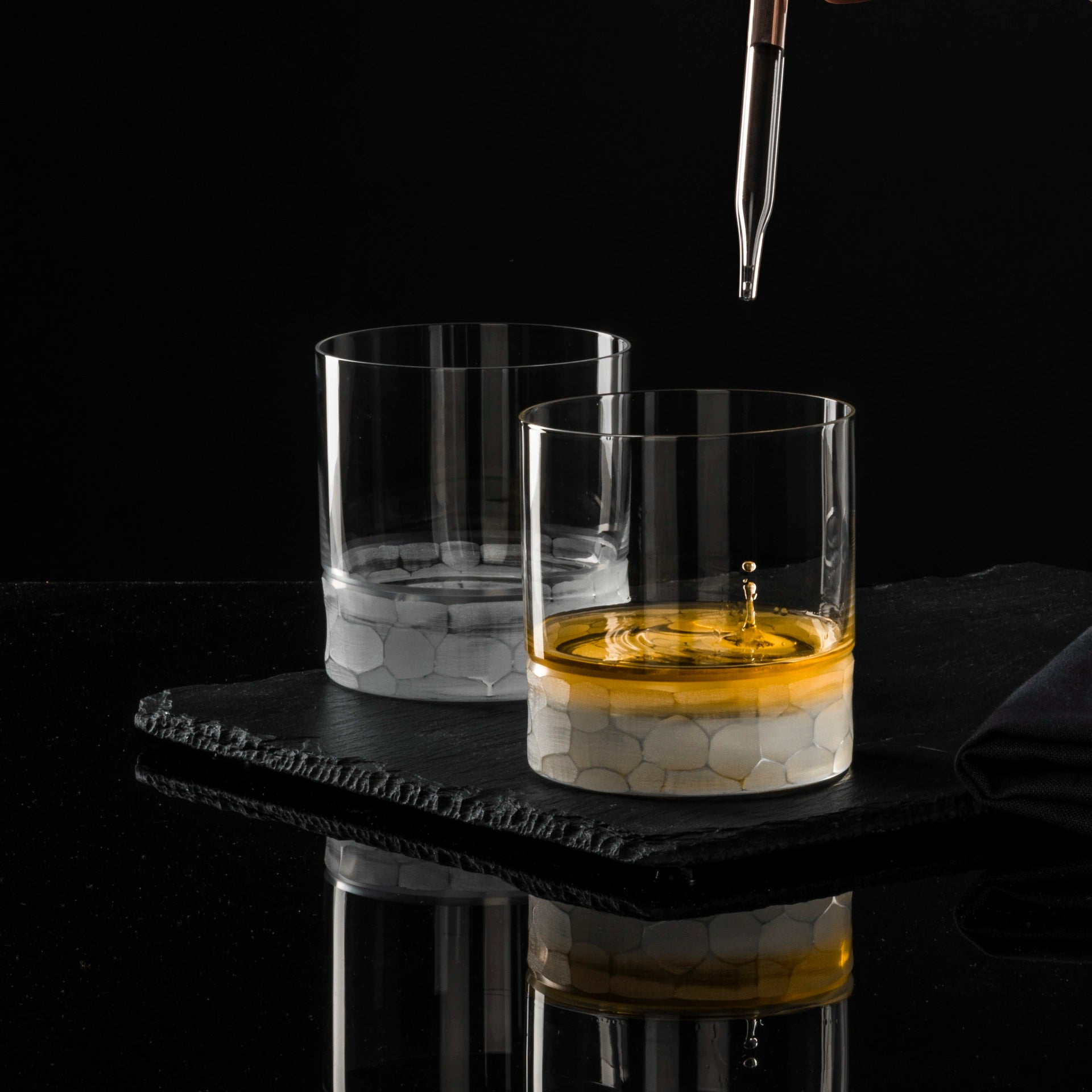 Eisch Whiskyglas Hamilton - 2 Stück in Geschenkröhre 500/14 mit Pipette